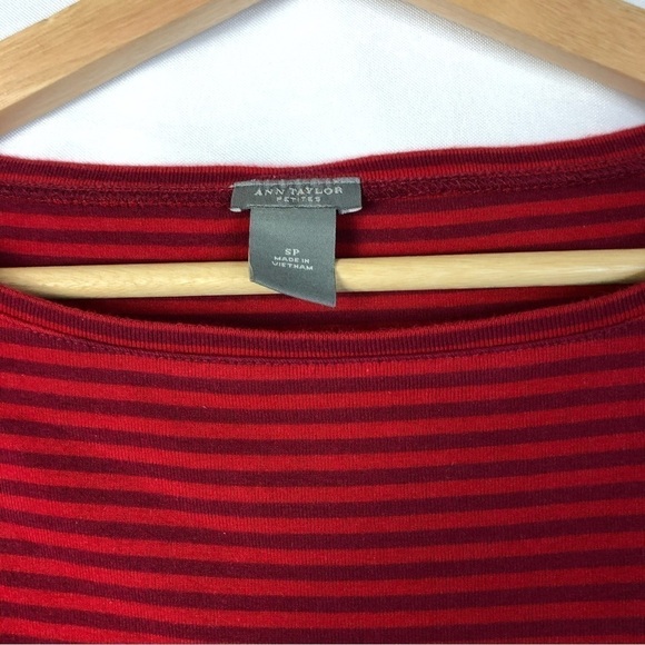 Ann Taylor Petites Red Stripe Boat Neck 3/4 Long Sleeve Top SP - Picture 3 of 3